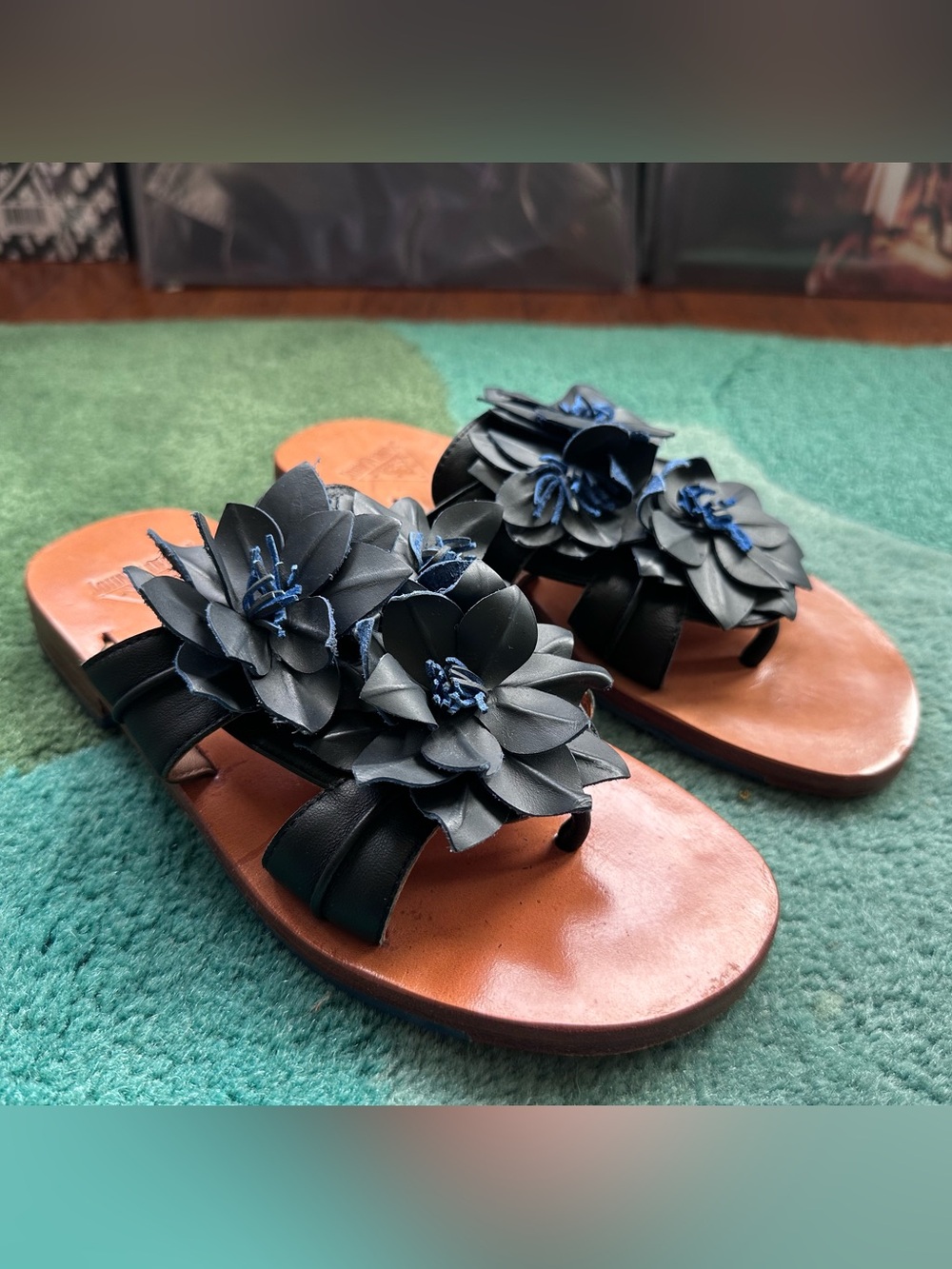 Fluevog NEARLY NEW River Madeira blue/black leather flower flat strappy sandal-6